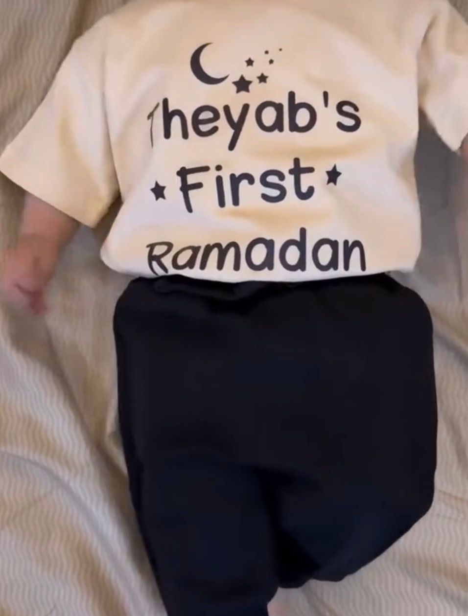 قميص مخصص للأطفال